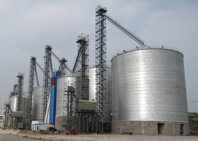 巴中大型钢板库构造参数及水泥储存质量